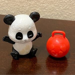 Mattel Barbie Panda Care and Rescue Vet Replacement 2” Panda Bear & Red Ball EUC
